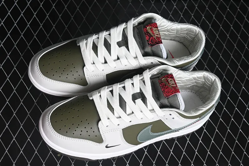 All Categories Nk SB Dunk Series Nk SB Dunk Low Low-top sneakers Nk Dunk Low "Year of the Snake" Year of the Snake Spring Festival limited low-top casual sneakers HV5980-231